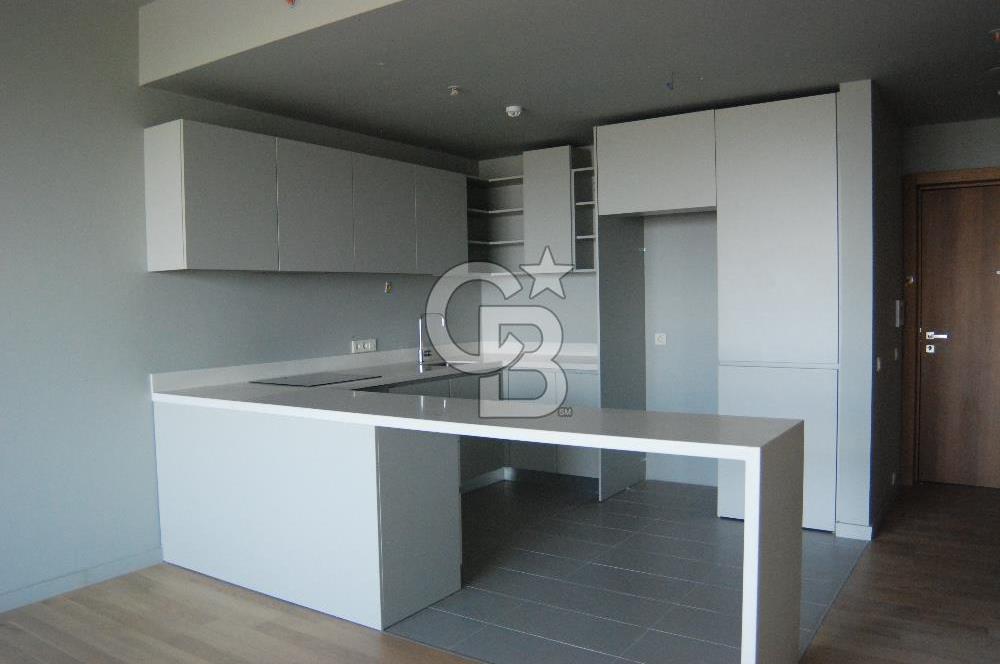 İncek Loft'ta Balkonlu Göl Manzaralı 1+1 Kiralık Daire
