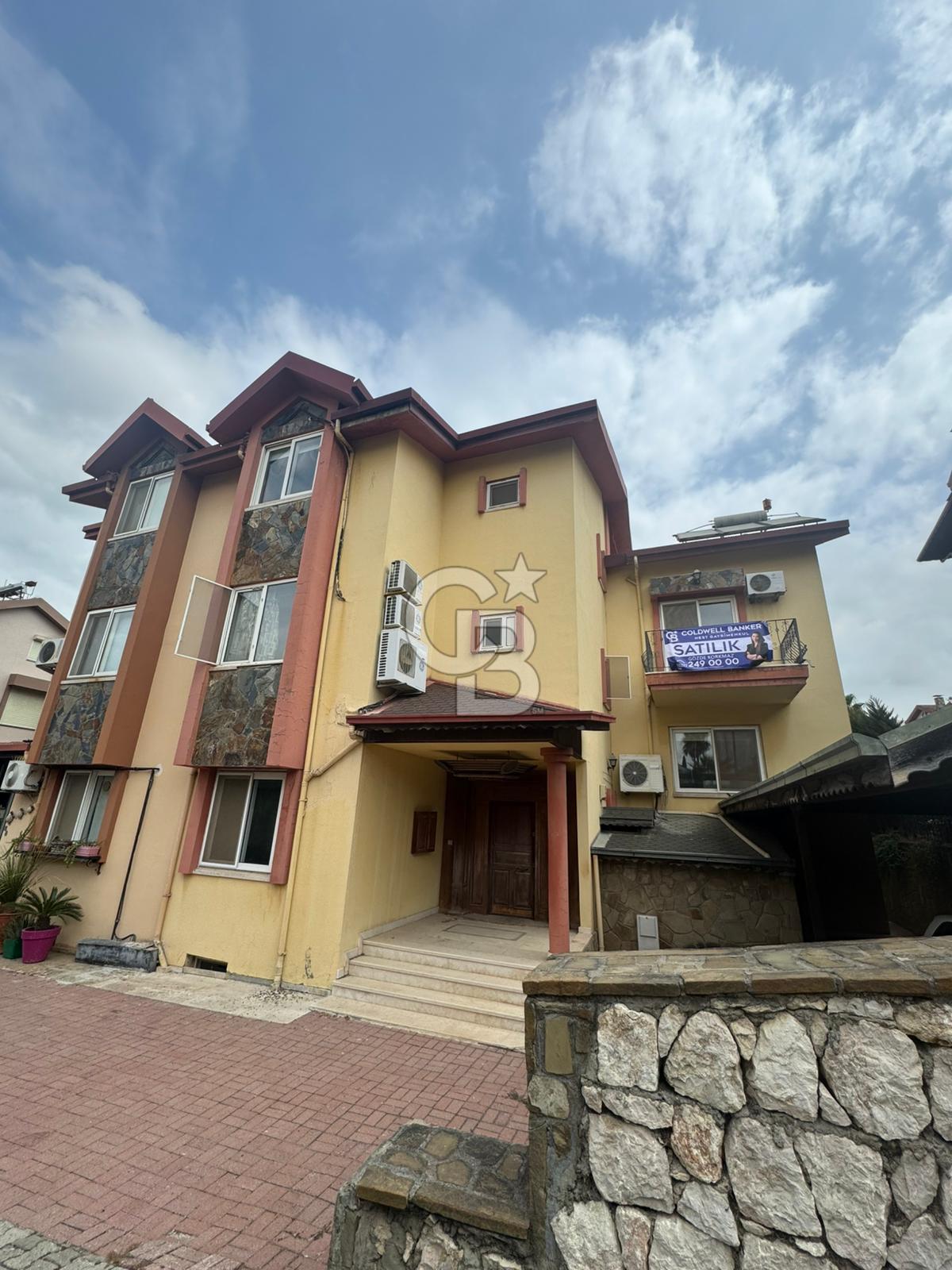 COLDWELL BANKER NESTTEN SATILIK HAVUZ YANI LÜKS İKİZ VİLLA