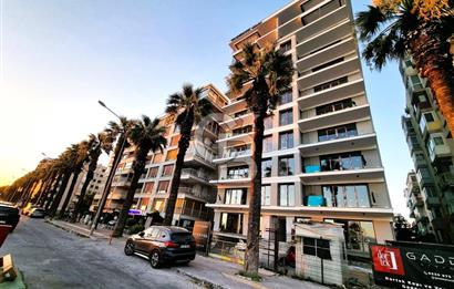 KARŞIYAKA BOSTANLI YALI'DA YENİ BİNA 3+1 SATILIK DAİRE....
