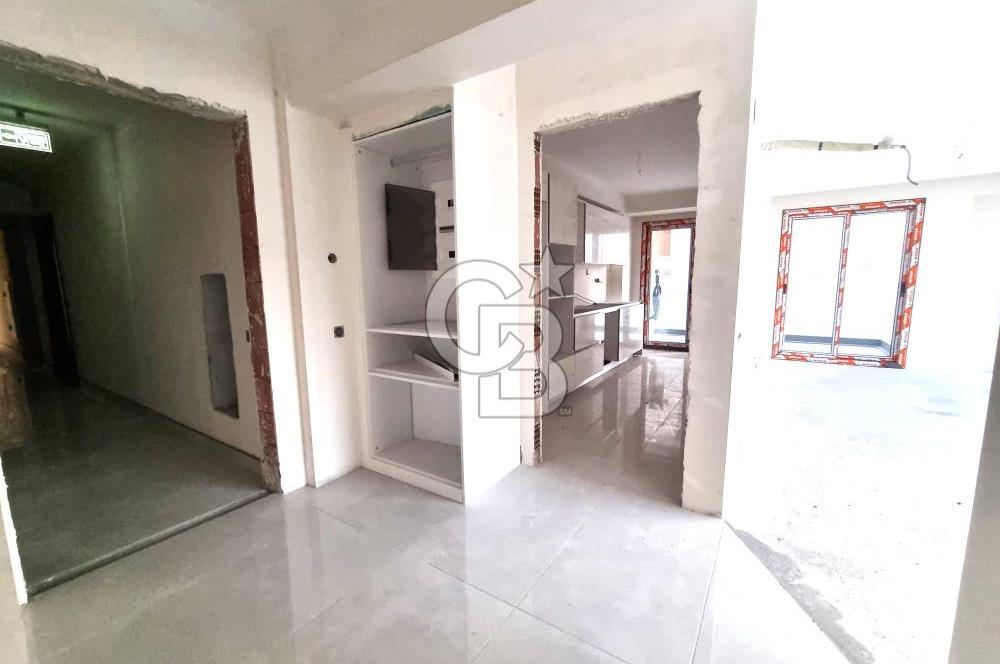 KARŞIYAKA BOSTANLI YALI'DA YENİ BİNA 3+1 SATILIK DAİRE....