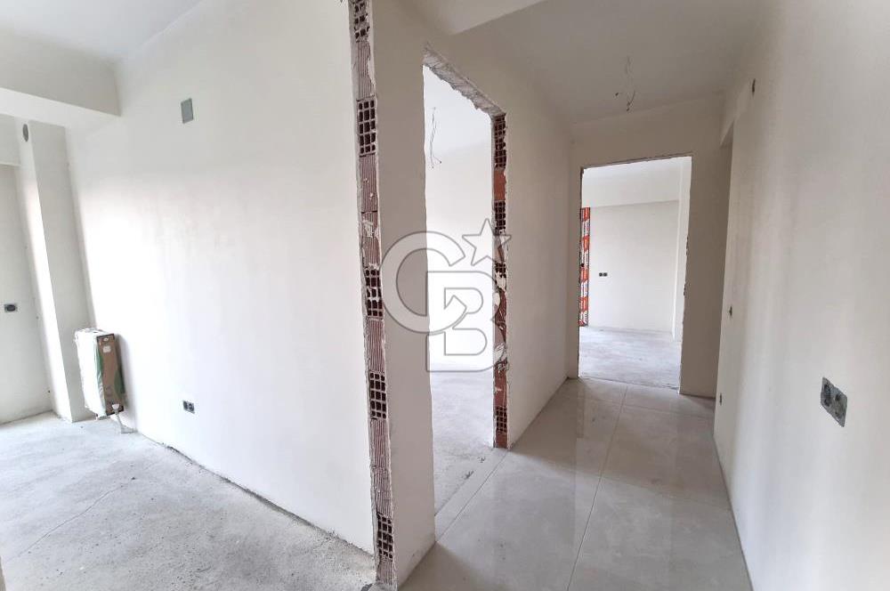 KARŞIYAKA BOSTANLI YALI'DA YENİ BİNA 3+1 SATILIK DAİRE....