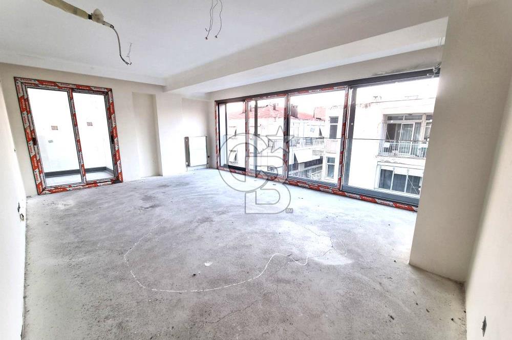 KARŞIYAKA BOSTANLI YALI'DA YENİ BİNA 3+1 SATILIK DAİRE....