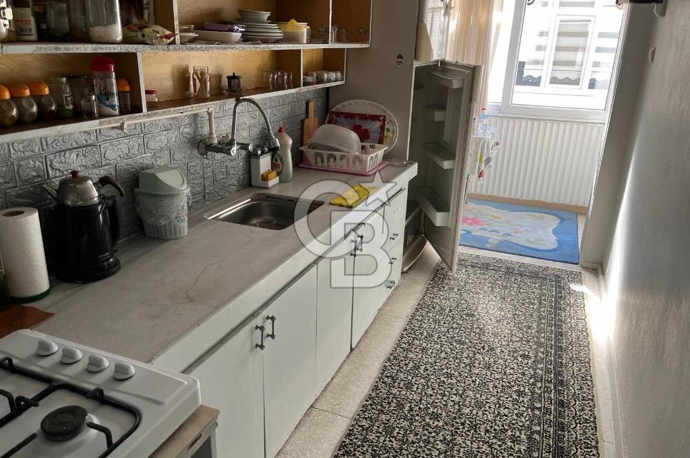Buca Kozaağaç Yolu Üzerinde Satılık 2+1 Daire