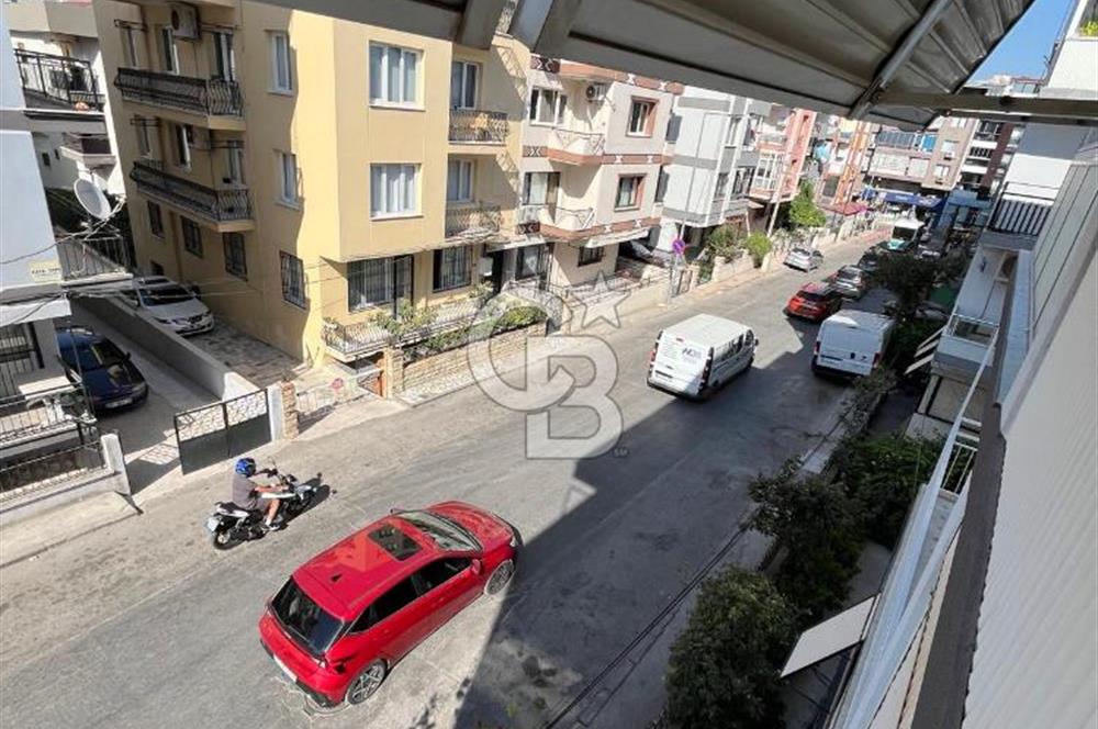 Buca Kozaağaç Yolu Üzerinde Satılık 2+1 Daire