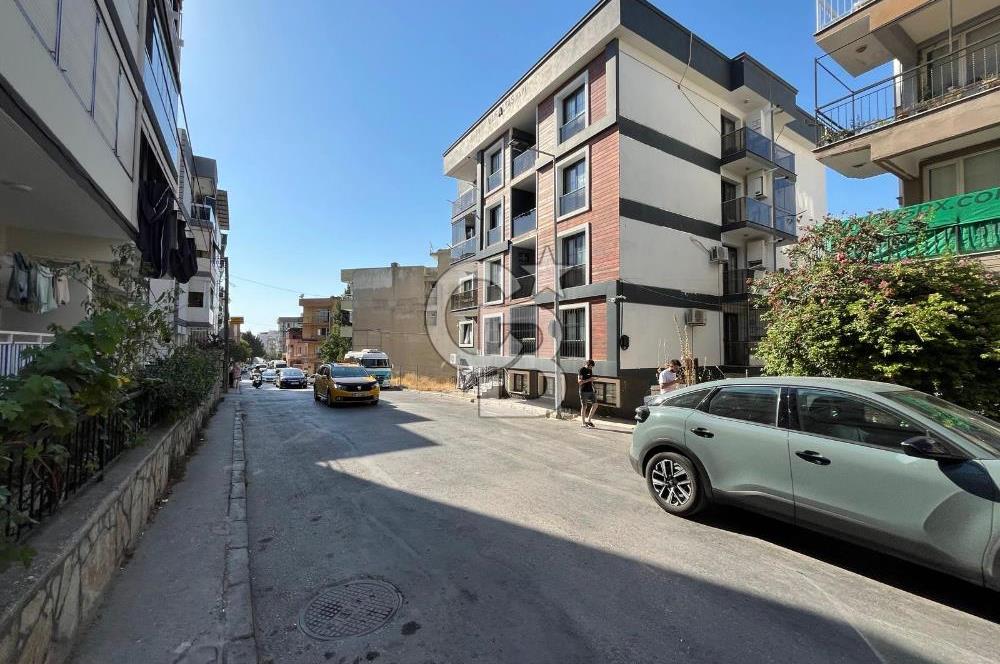 Buca Kozaağaç Yolu Üzerinde Satılık 2+1 Daire