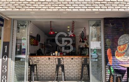 Bostanlı Çarşı SokağInda Devren Cafe