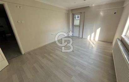 Manisa Merkezde Bulvar Üstünde 3+1 Daire