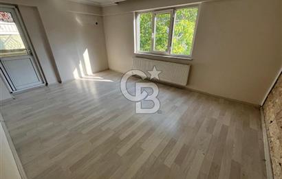Manisa Merkezde Bulvar Üstünde 3+1 Daire