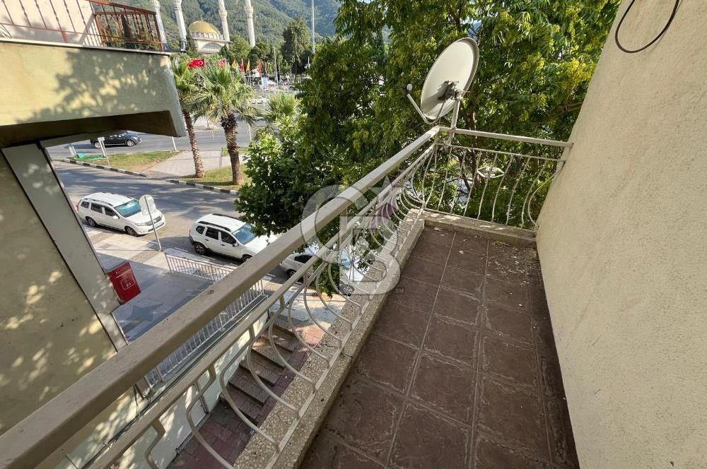 Manisa Merkezde Bulvar Üstünde 3+1 Daire