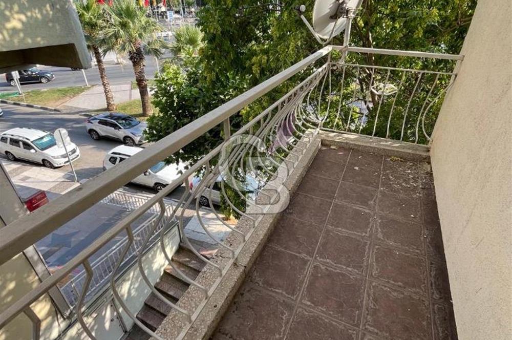 Manisa Merkezde Bulvar Üstünde 3+1 Daire