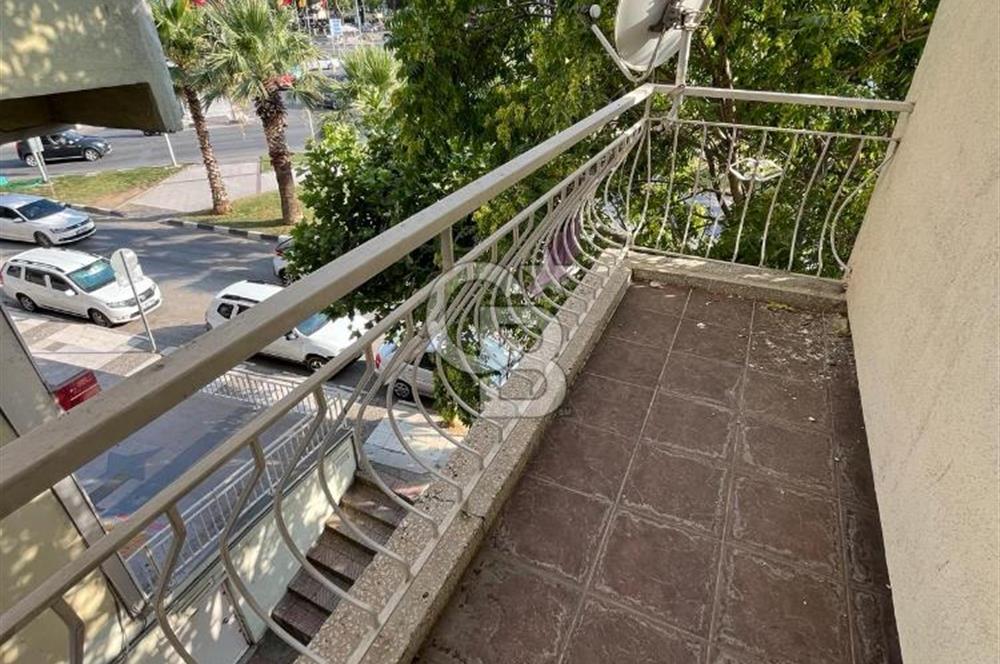 Manisa Merkezde Bulvar Üstünde 3+1 Daire