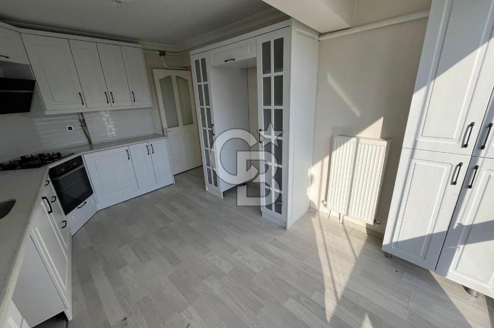Manisa Merkezde Bulvar Üstünde 3+1 Daire
