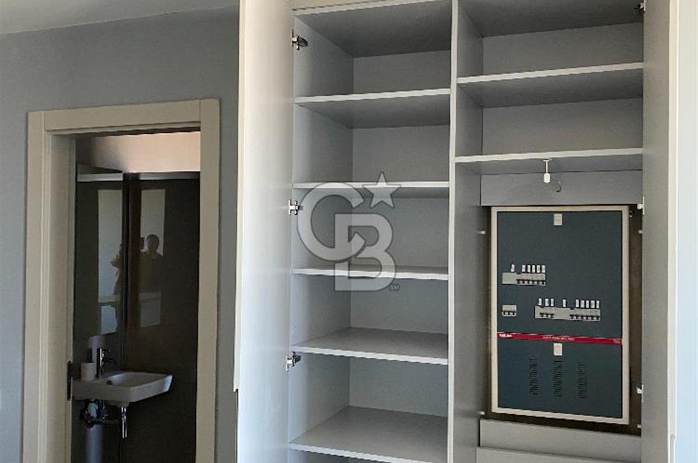 İncek Loft'ta Balkonlu Göl Manzaralı 1+1 Kiralık Daire