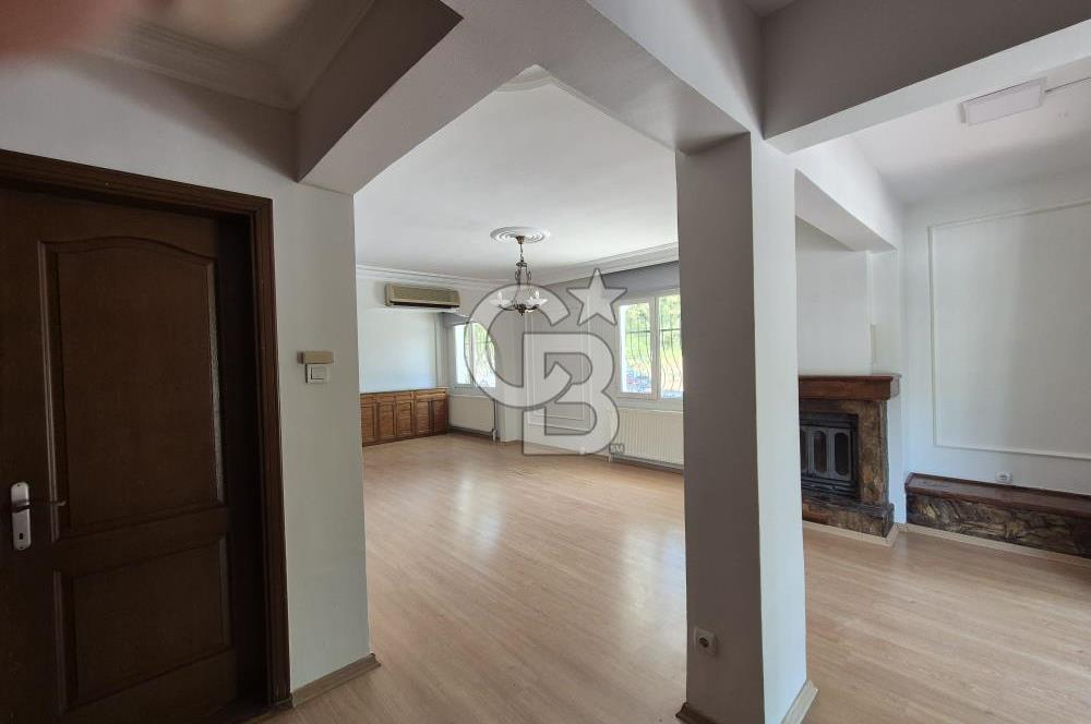FORUM VİLLALARINDA TRİPLEKS 3+1 TERASLI KÖŞE VİLLA
