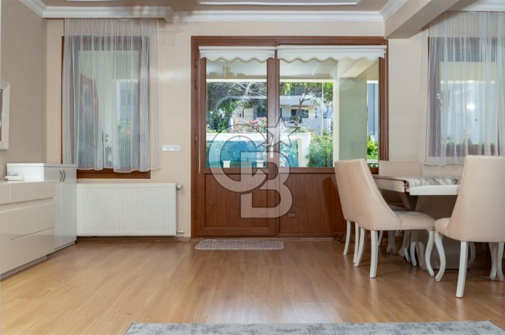 GÜZELBAHÇE SİTELER MAHALLESİ'NDE DENİZE SIFIR SATILIK 13+5 MÜLK!