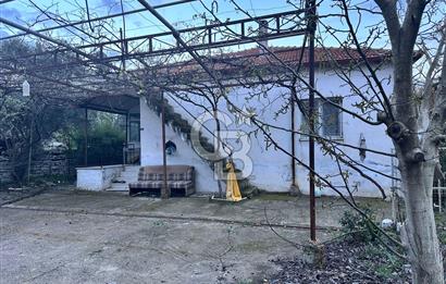 Muğla Yatağan Bozarmut Mahallesinde Satılık Kagir Ev ve Tarla