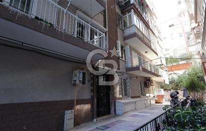İnönü Cad. üzeri Göztepe Stadı karşısı mükemmel konumlu daire..