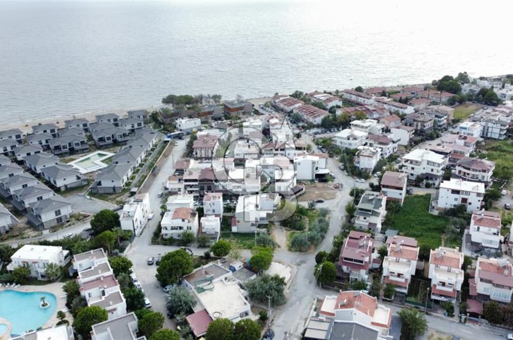 CB KİNG’DEN EDREMİT/GÜRE CUMHURİYET MAHALLESİ DENİZE 100 mt. SATILIK TRİPLEKS