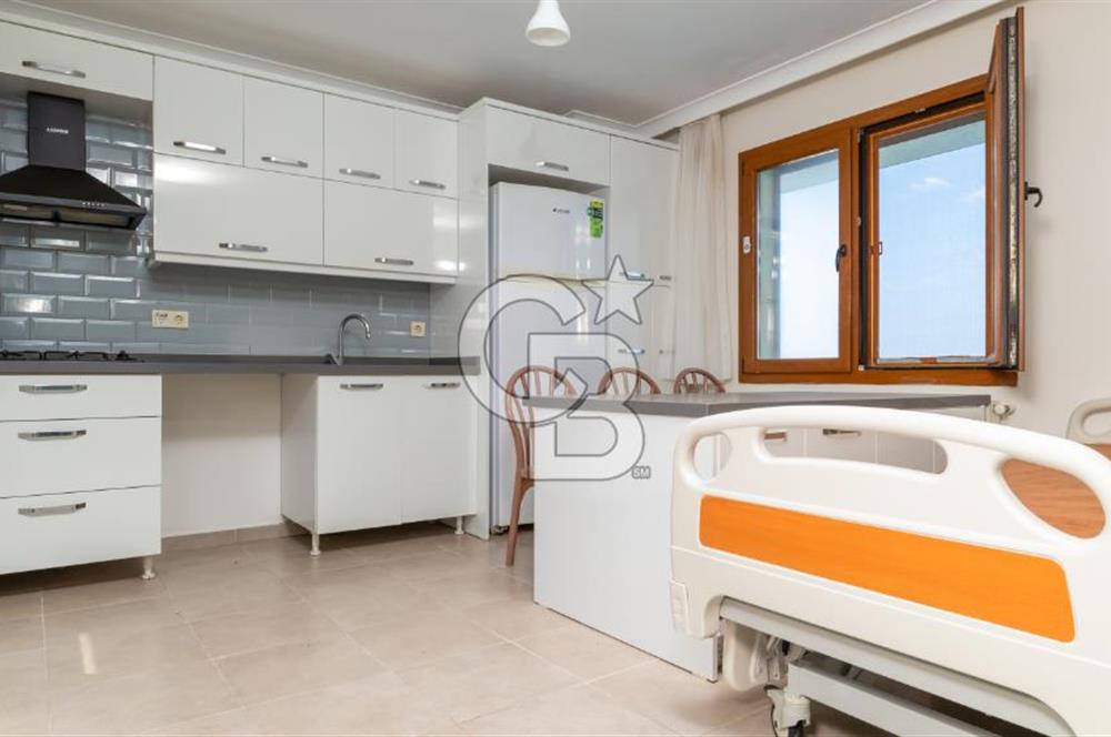 GÜZELBAHÇE SİTELER MAHALLESİ'NDE DENİZE SIFIR SATILIK 13+5 MÜLK!