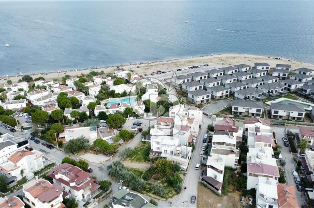 CB KİNG’DEN EDREMİT/GÜRE CUMHURİYET MAHALLESİ DENİZE 100 mt. SATILIK TRİPLEKS