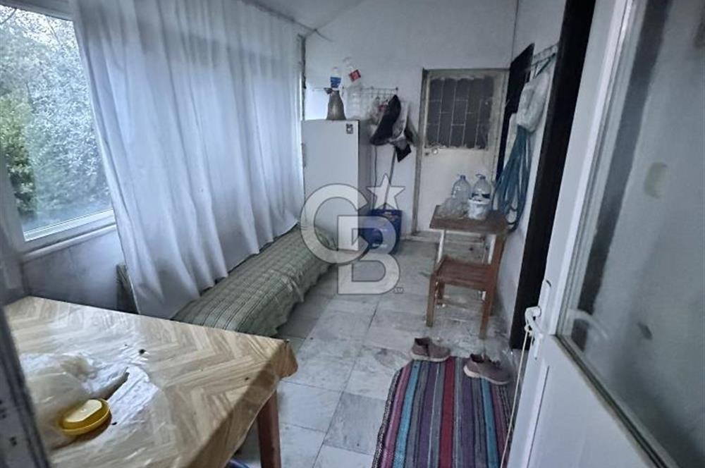 Muğla Yatağan Bozarmut Mahallesinde Satılık Kagir Ev ve Tarla