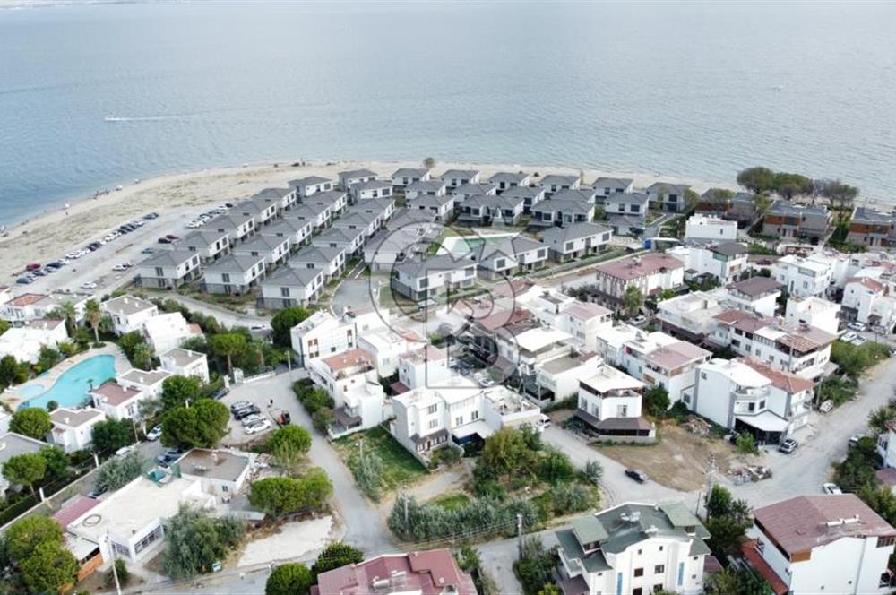 CB KİNG’DEN EDREMİT/GÜRE CUMHURİYET MAHALLESİ DENİZE 100 mt. SATILIK TRİPLEKS