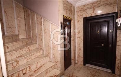 İnönü Cad. üzeri Göztepe Stadı karşısı mükemmel konumlu daire..