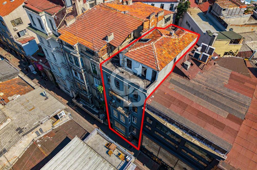 Şişhanede Deniz Manzaralı 6 Katlı Komple Kiralık Bina