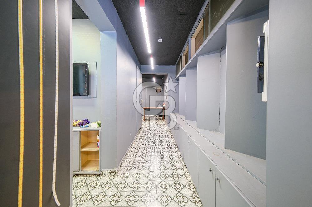 Şişhanede Deniz Manzaralı 6 Katlı Komple Kiralık Bina