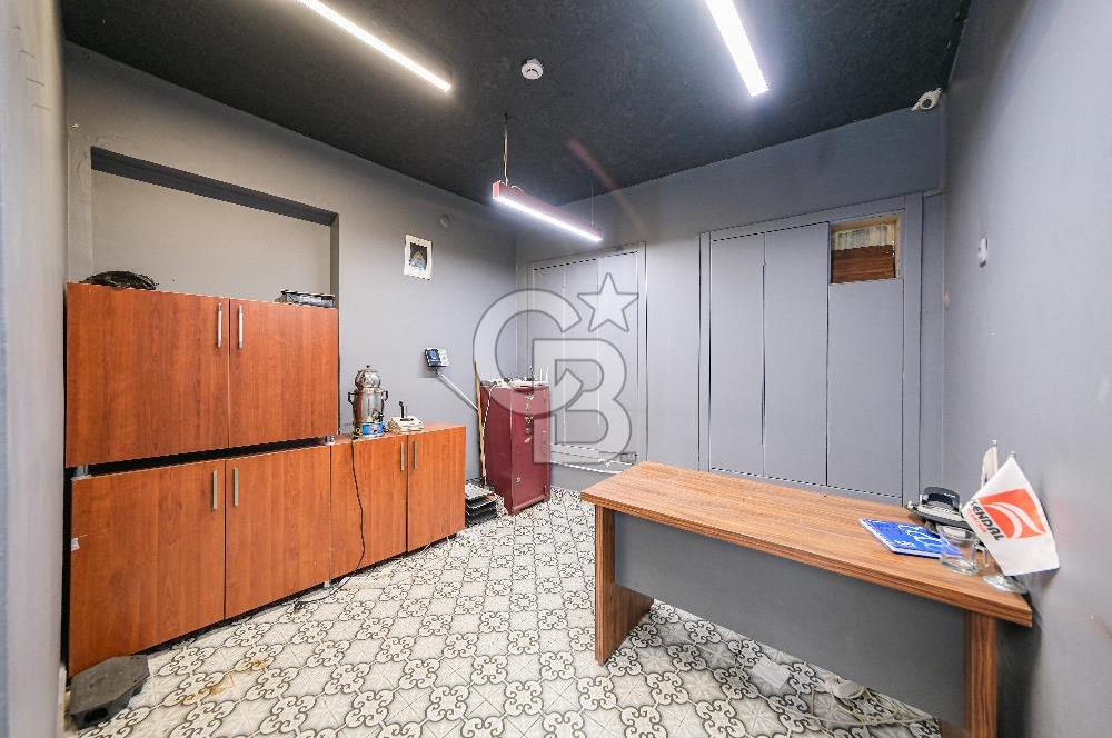 Şişhanede Deniz Manzaralı 6 Katlı Komple Kiralık Bina