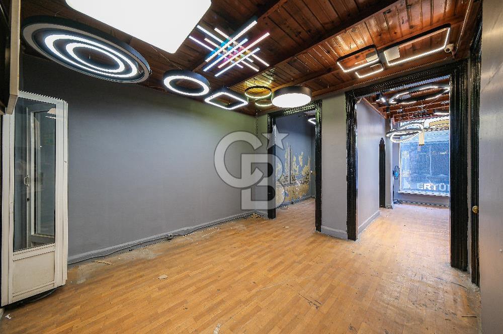 Şişhanede Deniz Manzaralı 6 Katlı Komple Kiralık Bina