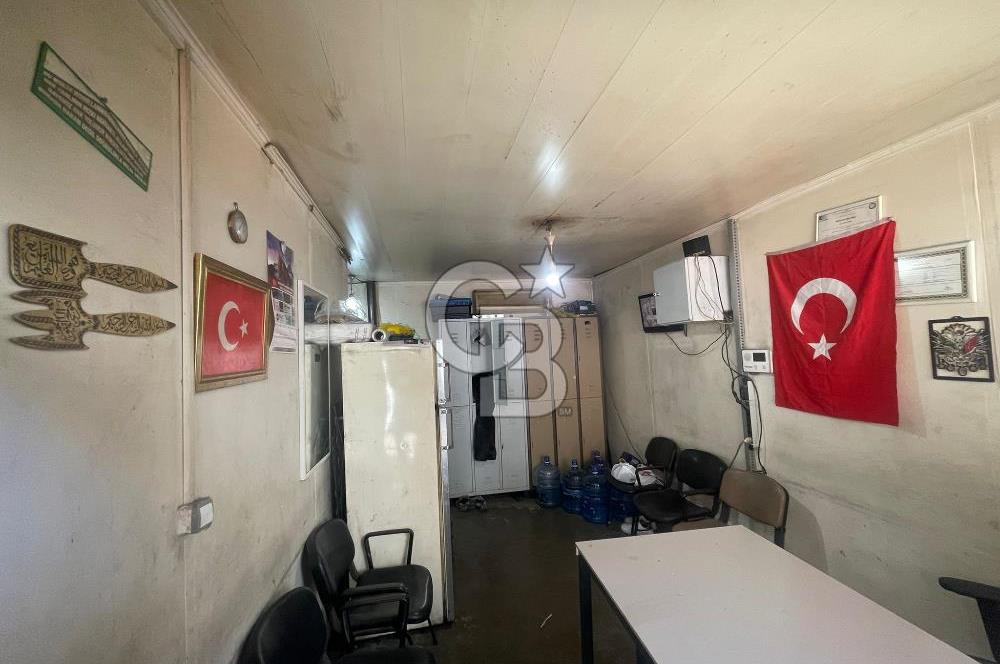 MENEMEN ULUKENT SANAYİ SİTESİ’NDE – İZBAN’A YAKIN – ANADOLU CADDESİ CEPHELİ SATILIK DÜKKÂN! 