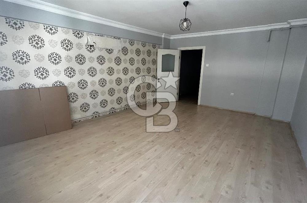 Karşıyaka Donanmacı Mah. İzban ve Sahile Yakın 3+1 Kiralık Daire