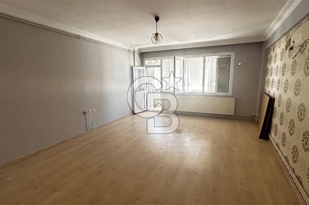 Karşıyaka Donanmacı Mah. İzban ve Sahile Yakın 3+1 Kiralık Daire