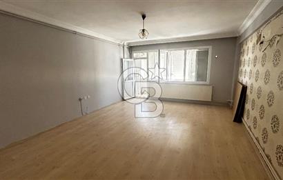 Karşıyaka Donanmacı Mah. İzban ve Sahile Yakın 3+1 Kiralık Daire