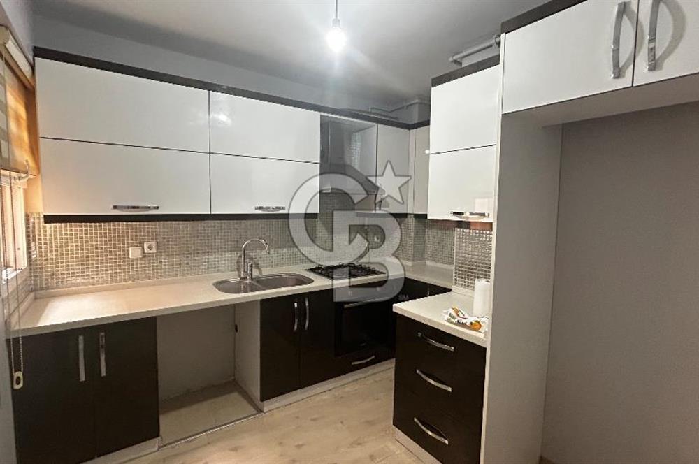 Karşıyaka Donanmacı Mah. İzban ve Sahile Yakın 3+1 Kiralık Daire