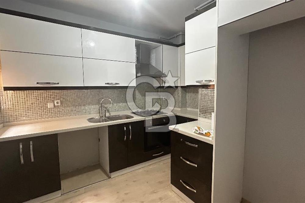 Karşıyaka Donanmacı Mah. İzban ve Sahile Yakın 3+1 Kiralık Daire