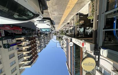 Bostanlı Cemal Gürsel CADDESİNDE KİRALIK  DÜKKAN