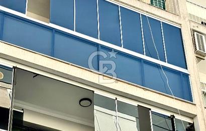 Karşıyaka Bahariye Mahallesi’nde Merkezi Konumda OTOPARKLI Eşyalı 3+1 Kiralık Daire
