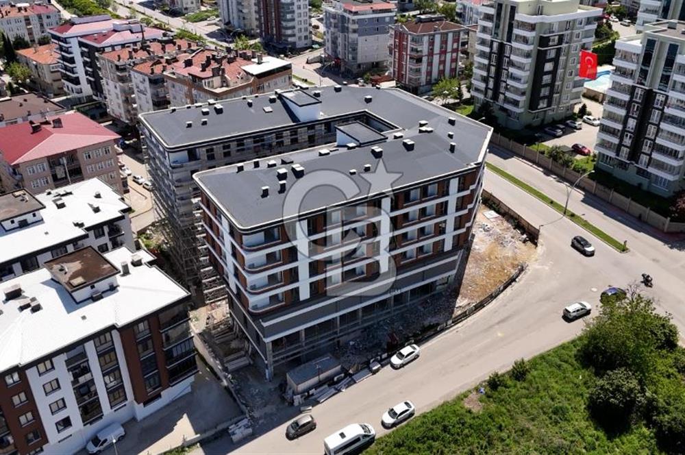 CAĞALOĞLUNA CEPHE KİRACILI SATILIK SIFIR DÜKKAN