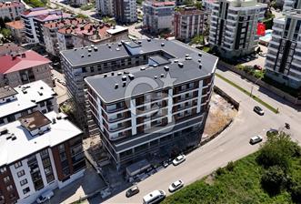 CAĞALOĞLUNA CEPHE KİRACILI SATILIK SIFIR DÜKKAN