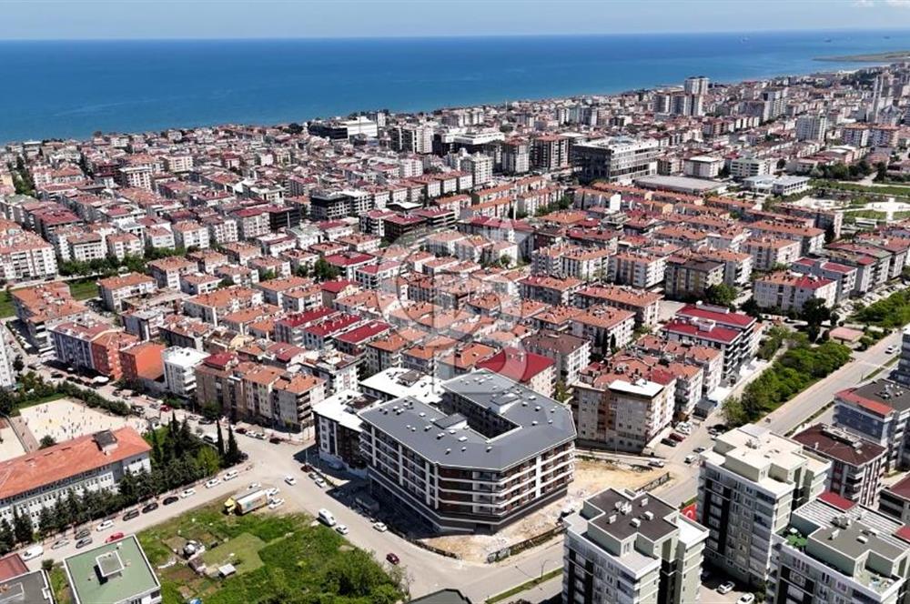 CAĞALOĞLUNA CEPHE KİRACILI SATILIK SIFIR DÜKKAN