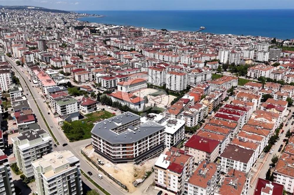 CAĞALOĞLUNA CEPHE KİRACILI SATILIK SIFIR DÜKKAN