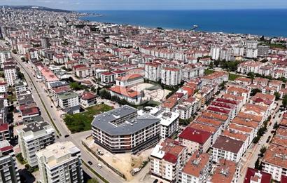 CAĞALOĞLUNA CEPHE KİRACILI SATILIK SIFIR DÜKKAN