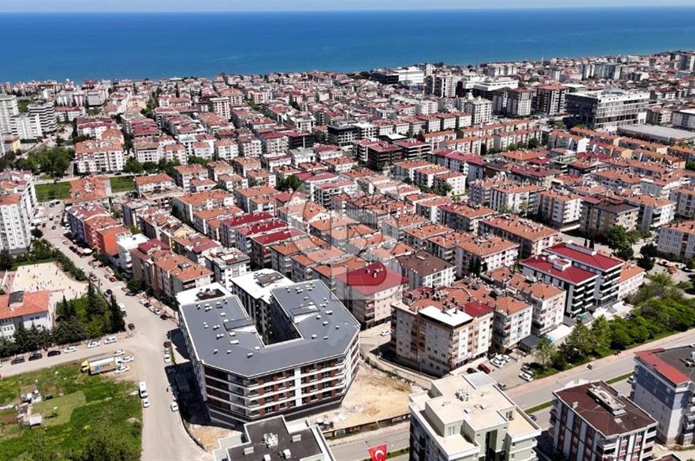 CAĞALOĞLUNA CEPHE KİRACILI SATILIK SIFIR DÜKKAN