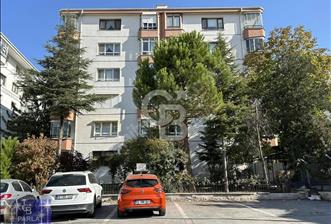 ÖVEÇLER HUZUR MAHALLESİNDE FULL YAPILI DAİRE