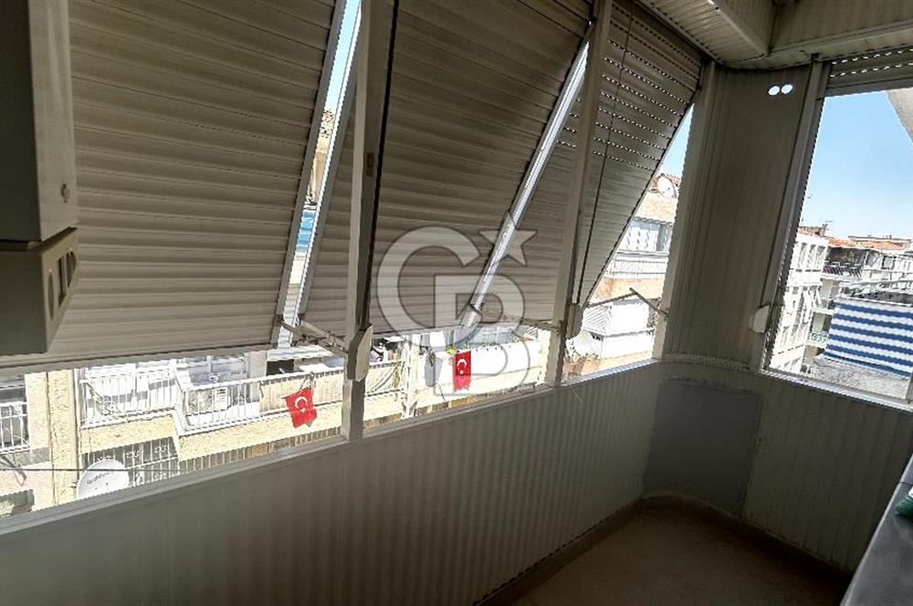 Karşıyaka Donanmacı Mah. İzban ve Sahile Yakın 3+1 Kiralık Daire