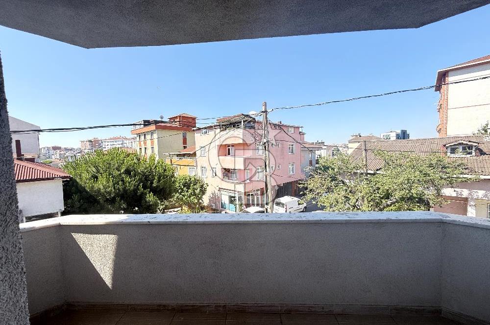 Ümraniye Parseller Mahallesi Satılık 2+1 Daire