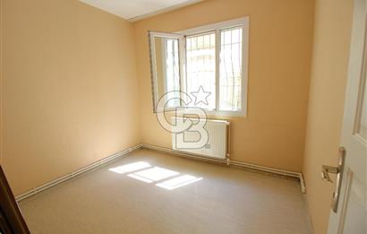 Gaziemir Sarnıç'ta Merkezi Konumda Bahçeli 3+1 Kiralık Daire