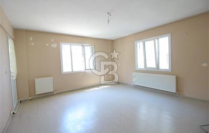 Gaziemir Sarnıç'ta Merkezi Konumda Bahçeli 3+1 Kiralık Daire